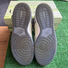 Load image into Gallery viewer, Nike Union Passport Pack Pistachio Low Dunks Size 9
