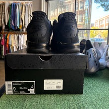 Load image into Gallery viewer, Jordan Black Cat 4s Size 9
