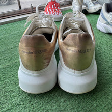 Load image into Gallery viewer, Alexander McQueen Oversized Size 41.5
