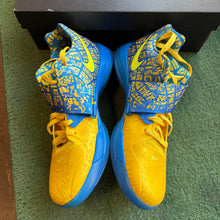 Load image into Gallery viewer, Nike Scoring Title KD IVs Size 10.5

