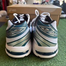 Load image into Gallery viewer, ASICS White Restful Teal Gel-1130s Size 10.5
