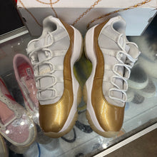 Load image into Gallery viewer, Jordan Mothers Day Low 11s Size 10.5W/9M
