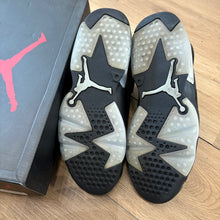 Load image into Gallery viewer, Jordan Chrome Low 6s Size 9

