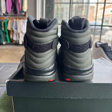 Load image into Gallery viewer, Jordan Take Flight Undefeated 8s Size 10
