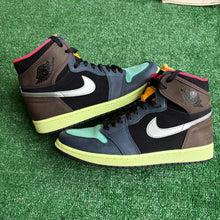 Load image into Gallery viewer, Jordan Biohack 1s Size 9

