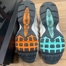 Load image into Gallery viewer, Nike Big Bubble Greedy Air Max 95s Size 12
