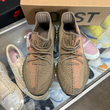 Load image into Gallery viewer, Yeezy Sand Taupe V2 350s Size 11
