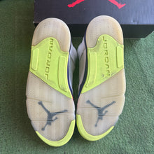 Load image into Gallery viewer, Jordan Alternate Bel-Air 5s Size 12
