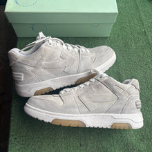 Load image into Gallery viewer, Off White Out of Offices Size 45
