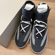 Load image into Gallery viewer, Adidas Fear of God Athletics II Basketball ‘D Rose’ Carbon/Grey Highs Size 11.5
