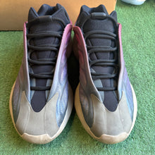 Load image into Gallery viewer, Adidas Yeezy Fade Carbon 700 V3s Size 9.5
