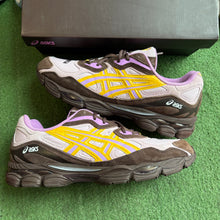 Load image into Gallery viewer, ASICS Pleasures Gel Nycs Size 12
