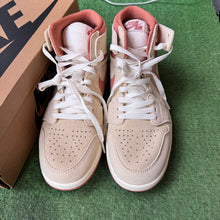Load image into Gallery viewer, Jordan Zoom Mid 1s Size 8.5
