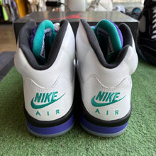Load image into Gallery viewer, Jordan Grape 5s Size 10
