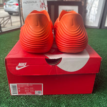 Load image into Gallery viewer, Nike Safety Orange ReactX Rejuven8s Size 8
