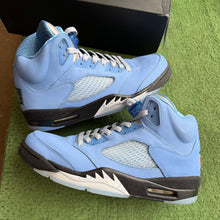 Load image into Gallery viewer, Jordan UNC 5s Size 11

