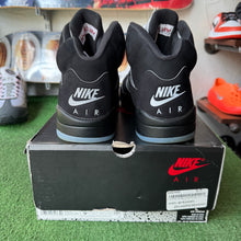 Load image into Gallery viewer, Jordan Reimagined Metallic 5s Size 9.5
