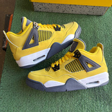 Load image into Gallery viewer, Jordan Lightning 4s Size 6Y
