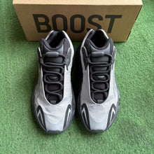 Load image into Gallery viewer, Yeezy Metallic MNVN 700s Size 6
