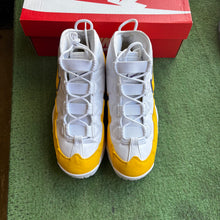 Load image into Gallery viewer, Nike Laker Air Max Uptempo 95s Size 10
