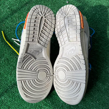 Load image into Gallery viewer, Nike Off White Lot 10 Low Dunks Size 8.5
