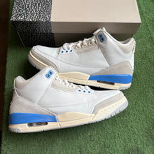 Load image into Gallery viewer, Jordan Lucky Shorts 3s Size 9.5
