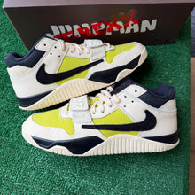Load image into Gallery viewer, Jordan Travis Scott Bright Cactus Jumpman Jacks Size 9.5
