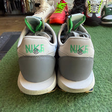 Load image into Gallery viewer, Nike Sacai CLOT LD Waffles Size 9.5
