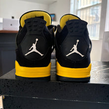 Load image into Gallery viewer, Jordan Thunder 4s Size 8.5
