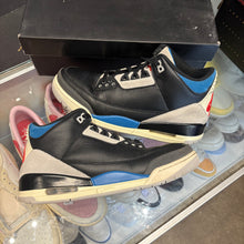 Load image into Gallery viewer, Jordan Rare Air 3s Size 9
