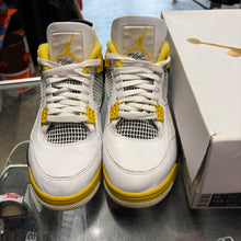 Load image into Gallery viewer, Jordan Vivid Sulfur 4s Size 12W/10.5M
