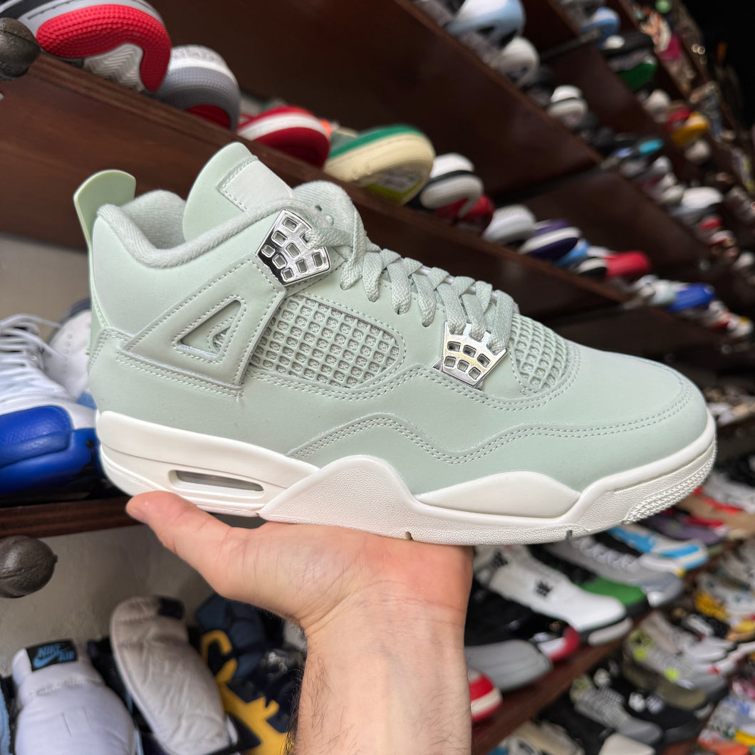 Jordan Seafoam Sail 4s Size 10.5W/9M