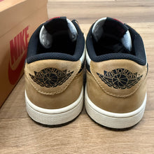 Load image into Gallery viewer, Jordan Rookie of The Year Low 1s Size 8.5
