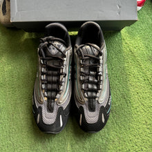 Load image into Gallery viewer, New Balance Black Teal 1000s Size 9
