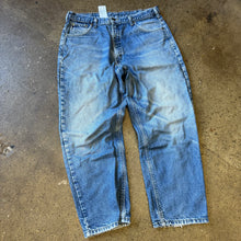 Load image into Gallery viewer, Vintage Carhartt Denim Size 38 x 30
