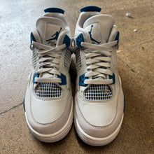 Load image into Gallery viewer, Jordan Military Blue 4s Size 6Y
