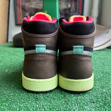 Load image into Gallery viewer, Jordan Biohack 1s Size 9
