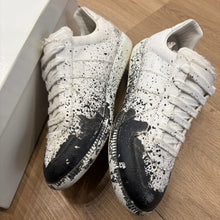 Load image into Gallery viewer, Maison Margiela Gats Size 39.5

