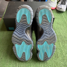 Load image into Gallery viewer, Jordan Gamma 11s Size 11
