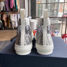 Load image into Gallery viewer, Dior B23s Size 46
