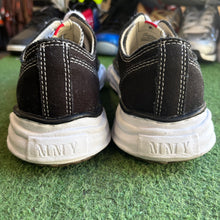 Load image into Gallery viewer, Maison Mihara Peterson Canvas OG Sole Lows Size 41
