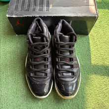 Load image into Gallery viewer, Jordan 72-10 11s Size 7
