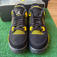 Load image into Gallery viewer, Jordan Yellow Thunder 4s Size 7Y
