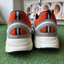Load image into Gallery viewer, Dior B22s Size 45
