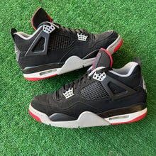 Load image into Gallery viewer, 2019 Jordan Bred 4s Size 10.5
