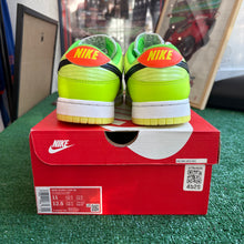 Load image into Gallery viewer, Nike Splash Volt Low Dunks Size 11
