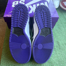 Load image into Gallery viewer, Nike SB Court Purple Low Dunks Size 10.5
