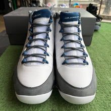 Load image into Gallery viewer, Jordan Flint 9s Size 12

