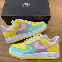 Load image into Gallery viewer, Nike Easter Air Force 1s Size 11
