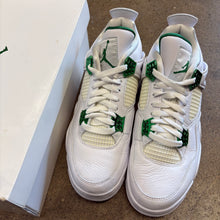 Load image into Gallery viewer, Jordan Metallic Green 4s Size 10
